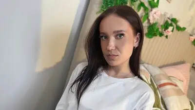 BonyaRed's chat room is %status%