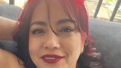 CattaleyaBianchi's chat room is %status%