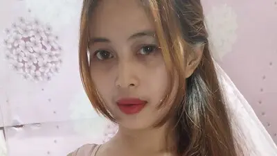 CiciMeylinda's chat room is %status%