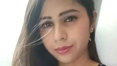 ElenaDiego's chat room is %status%