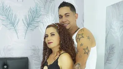 GiselleAndPaull's chat room is %status%