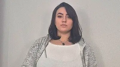 HarperMcLevis's chat room is %status%