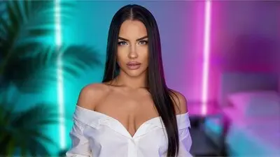 LexiKaevra's chat room is %status%