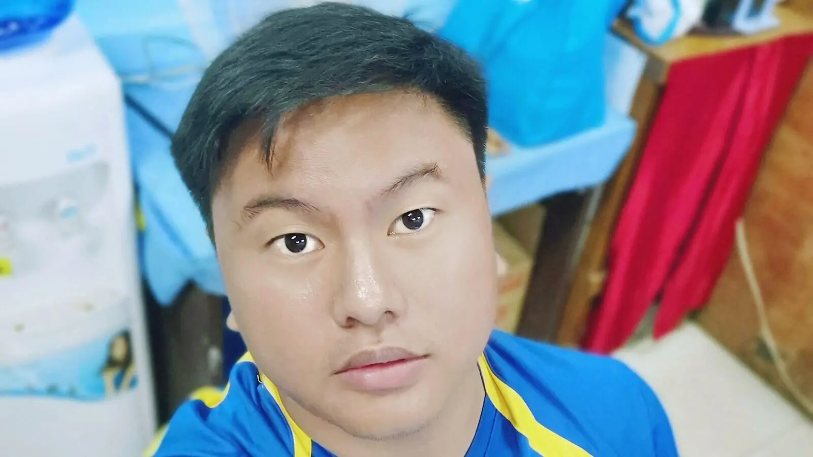 MarioMateo's chat room is %status%