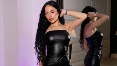 NoaGold's chat room is %status%