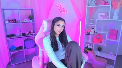 RebeccaThornton's chat room is %status%