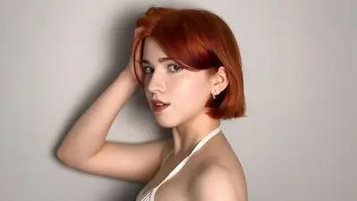 RinaKarelin's chat room is %status%