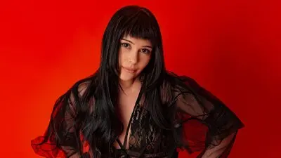 RivenAmelia's chat room is %status%